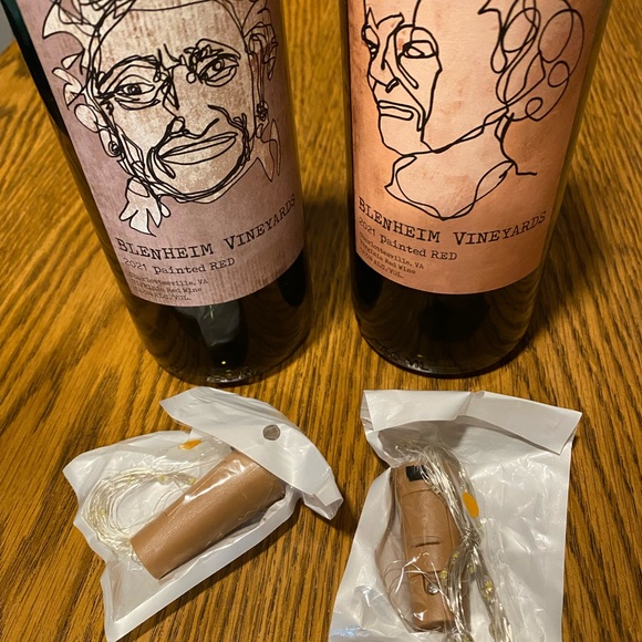 Dave MatthewsBlenheim 2 Bottles with Lights - Picture 2 of 9